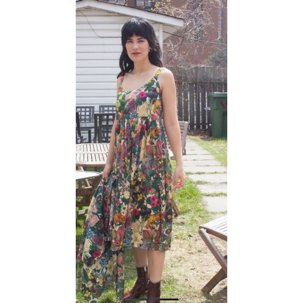 Samantha Pleet myth dress in garden floral print